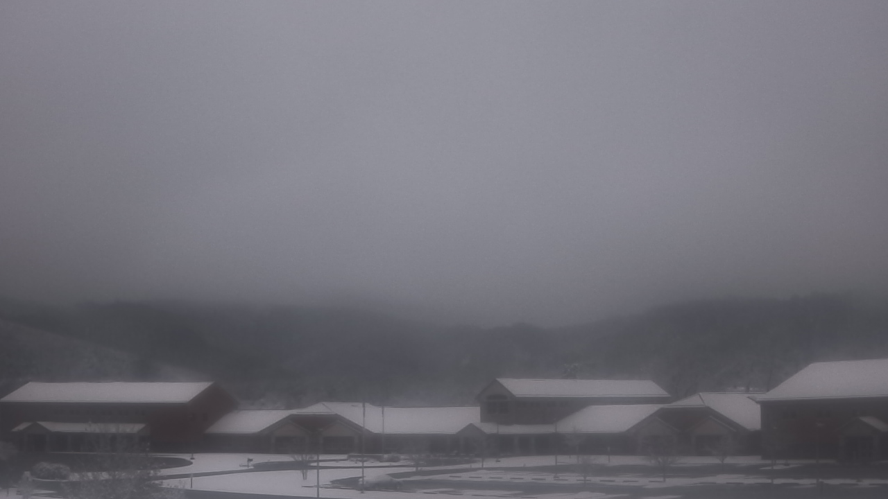 Thumbnail for current weather camera view from Windy Gap Elementary in Hardy, Virginia