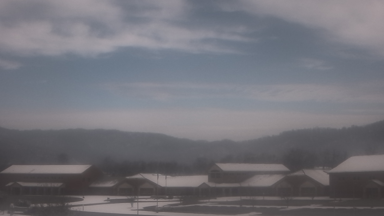 Thumbnail for current weather camera view from Windy Gap Elementary in Hardy, Virginia