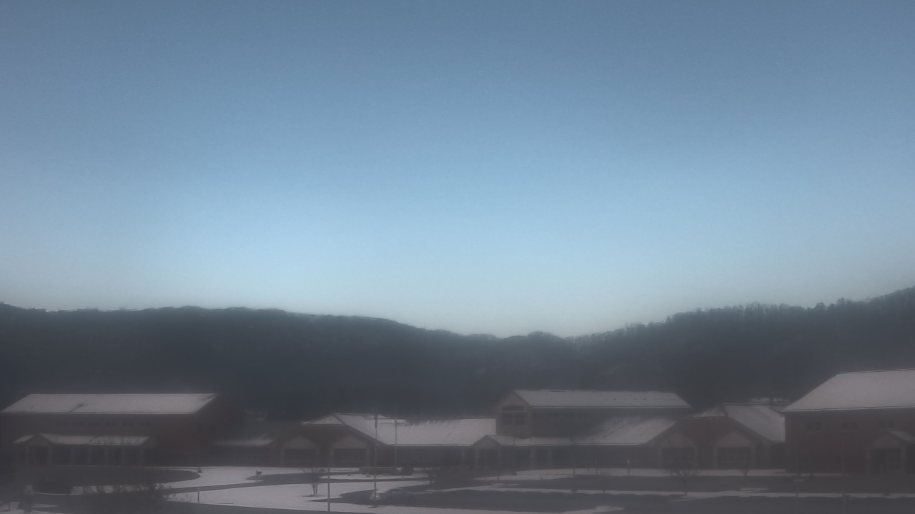 Thumbnail for current weather camera view from Windy Gap Elementary in Hardy, Virginia