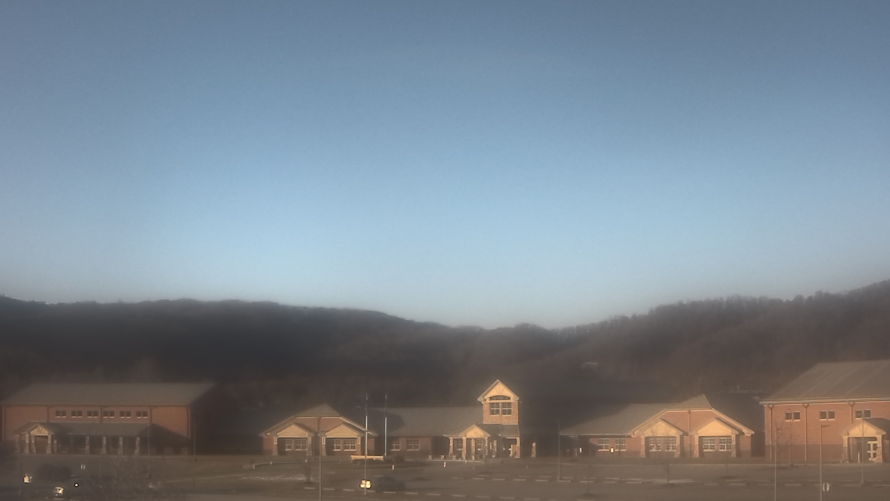 Thumbnail for current weather camera view from Windy Gap Elementary in Hardy, Virginia