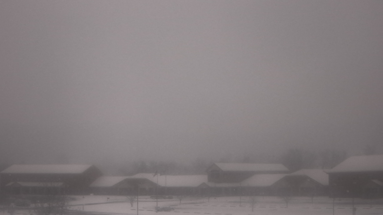 Thumbnail for current weather camera view from Windy Gap Elementary in Hardy, Virginia