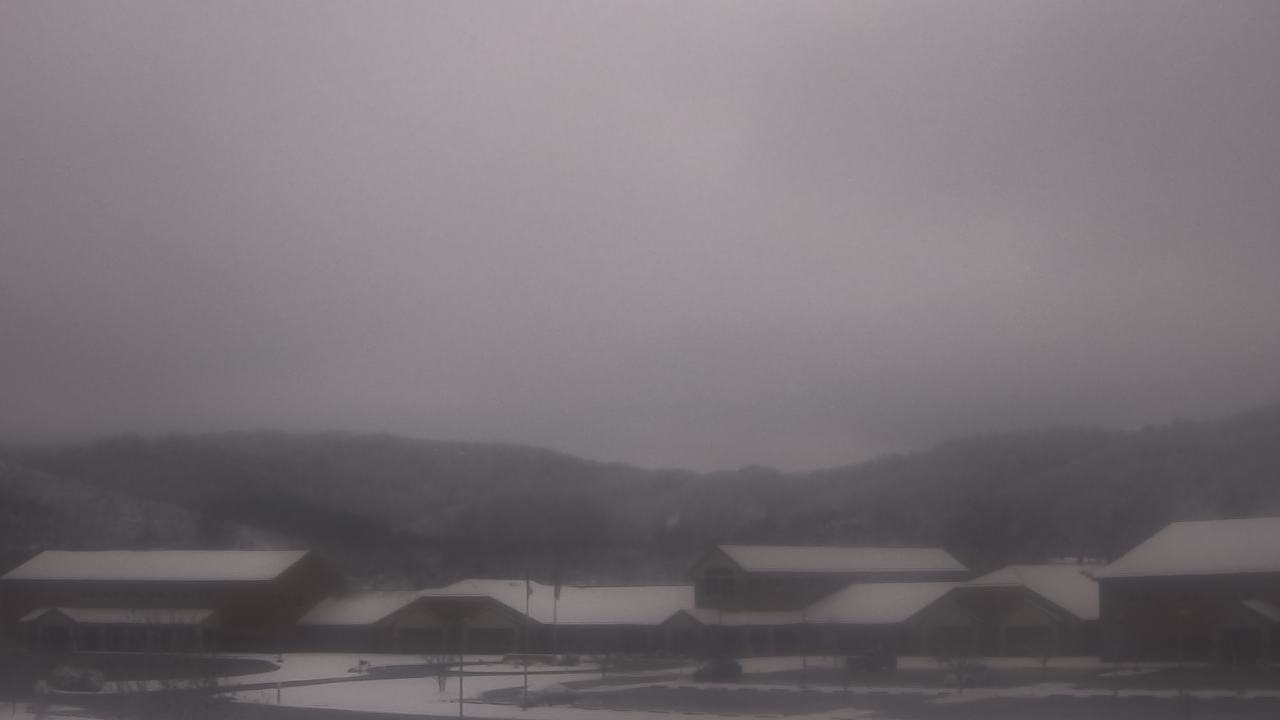 Thumbnail for current weather camera view from Windy Gap Elementary in Hardy, Virginia
