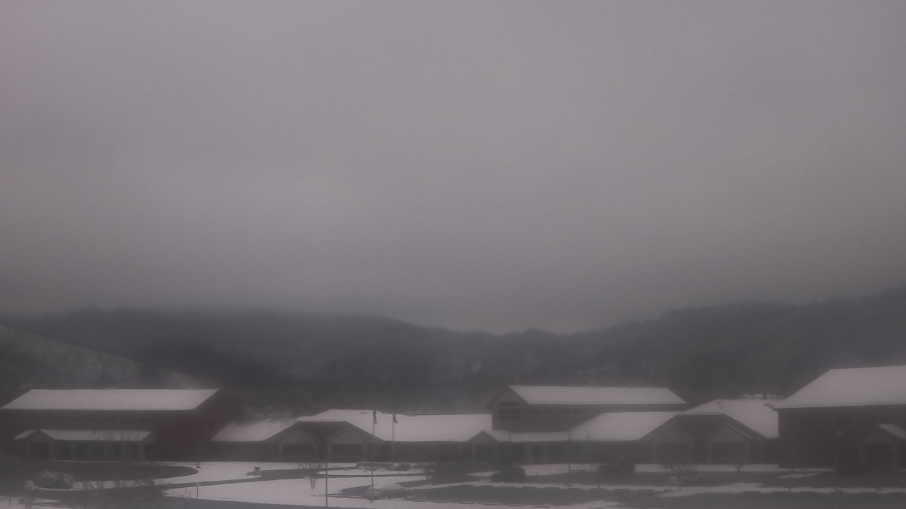 Thumbnail for current weather camera view from Windy Gap Elementary in Hardy, Virginia