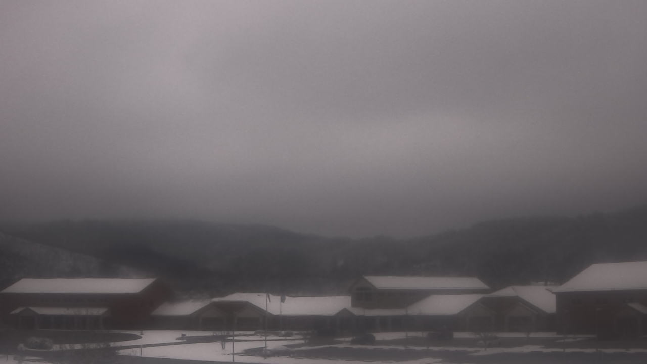 Thumbnail for current weather camera view from Windy Gap Elementary in Hardy, Virginia