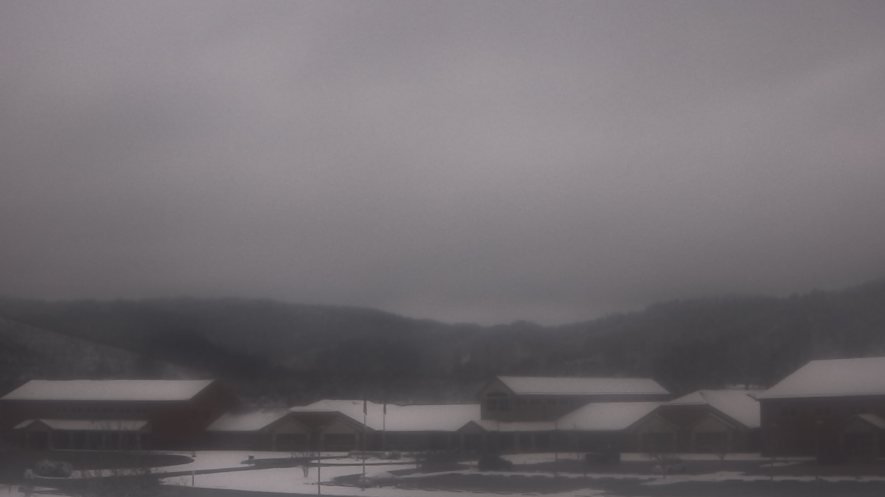 Thumbnail for current weather camera view from Windy Gap Elementary in Hardy, Virginia