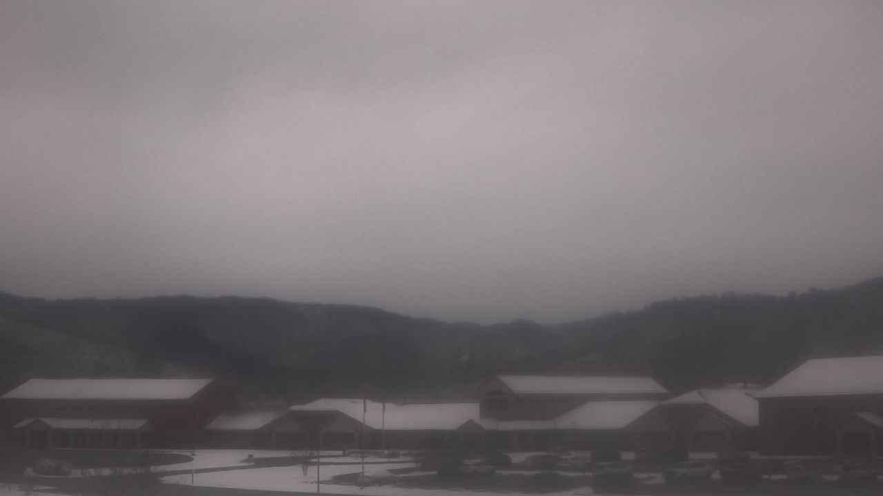 Thumbnail for current weather camera view from Windy Gap Elementary in Hardy, Virginia