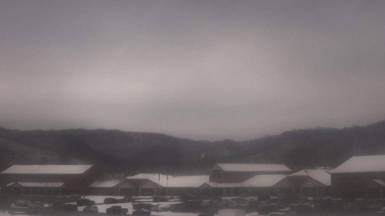 Thumbnail for current weather camera view from Windy Gap Elementary in Hardy, Virginia