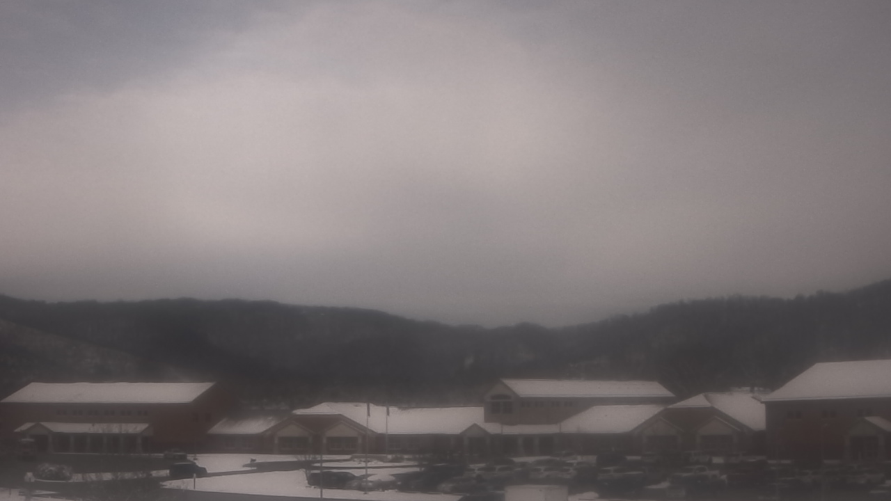 Thumbnail for current weather camera view from Windy Gap Elementary in Hardy, Virginia