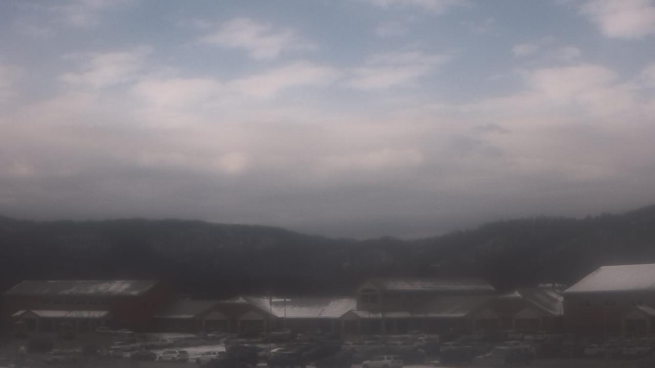Thumbnail for current weather camera view from Windy Gap Elementary in Hardy, Virginia