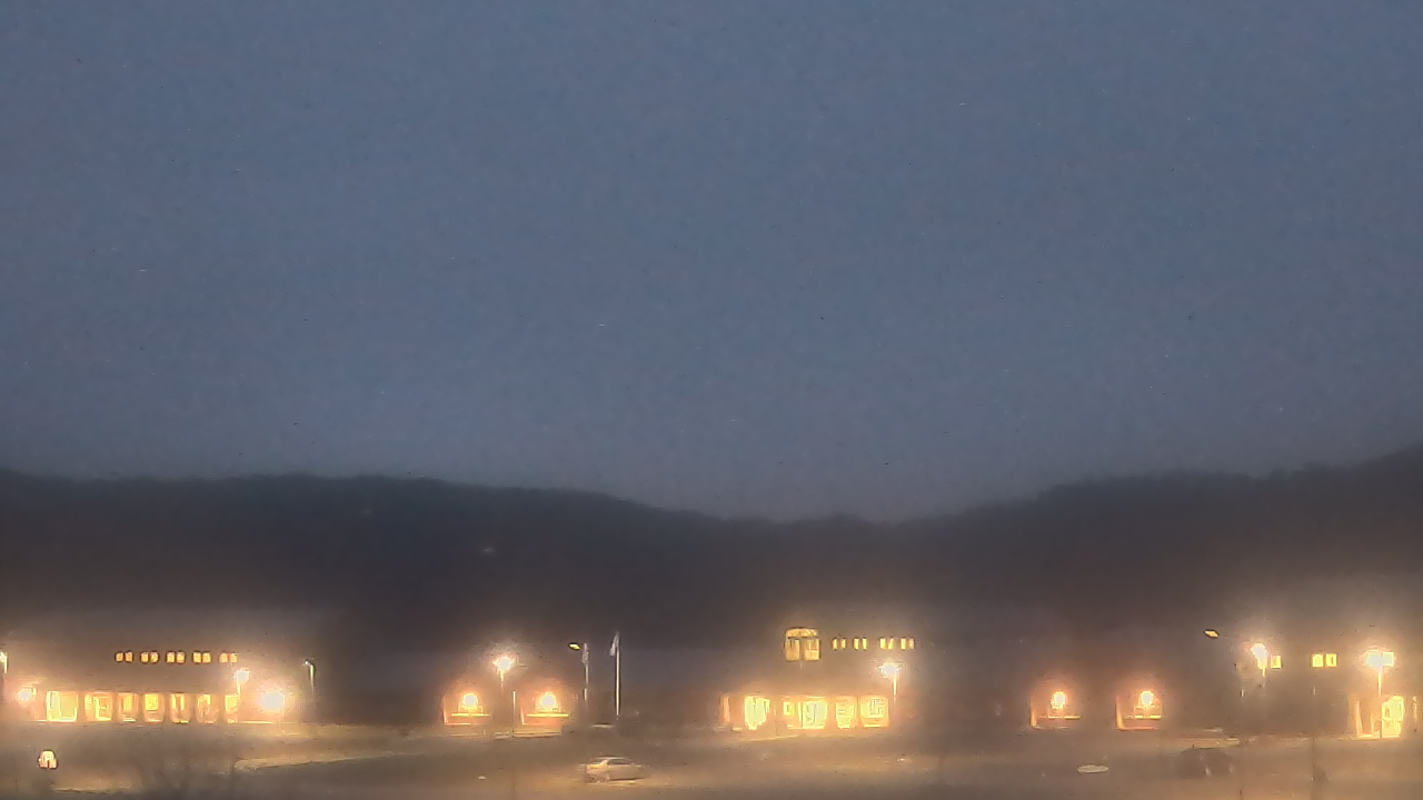 Thumbnail for current weather camera view from Windy Gap Elementary in Hardy, Virginia