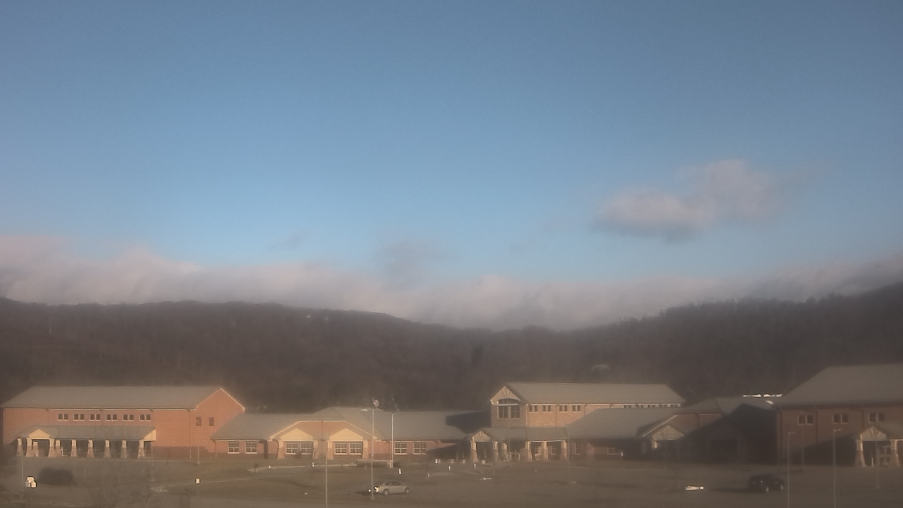 Thumbnail for current weather camera view from Windy Gap Elementary in Hardy, Virginia