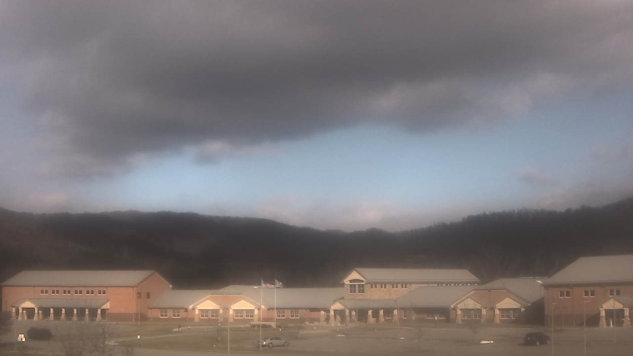 Thumbnail for current weather camera view from Windy Gap Elementary in Hardy, Virginia