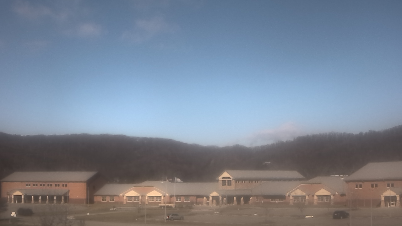 Thumbnail for current weather camera view from Windy Gap Elementary in Hardy, Virginia
