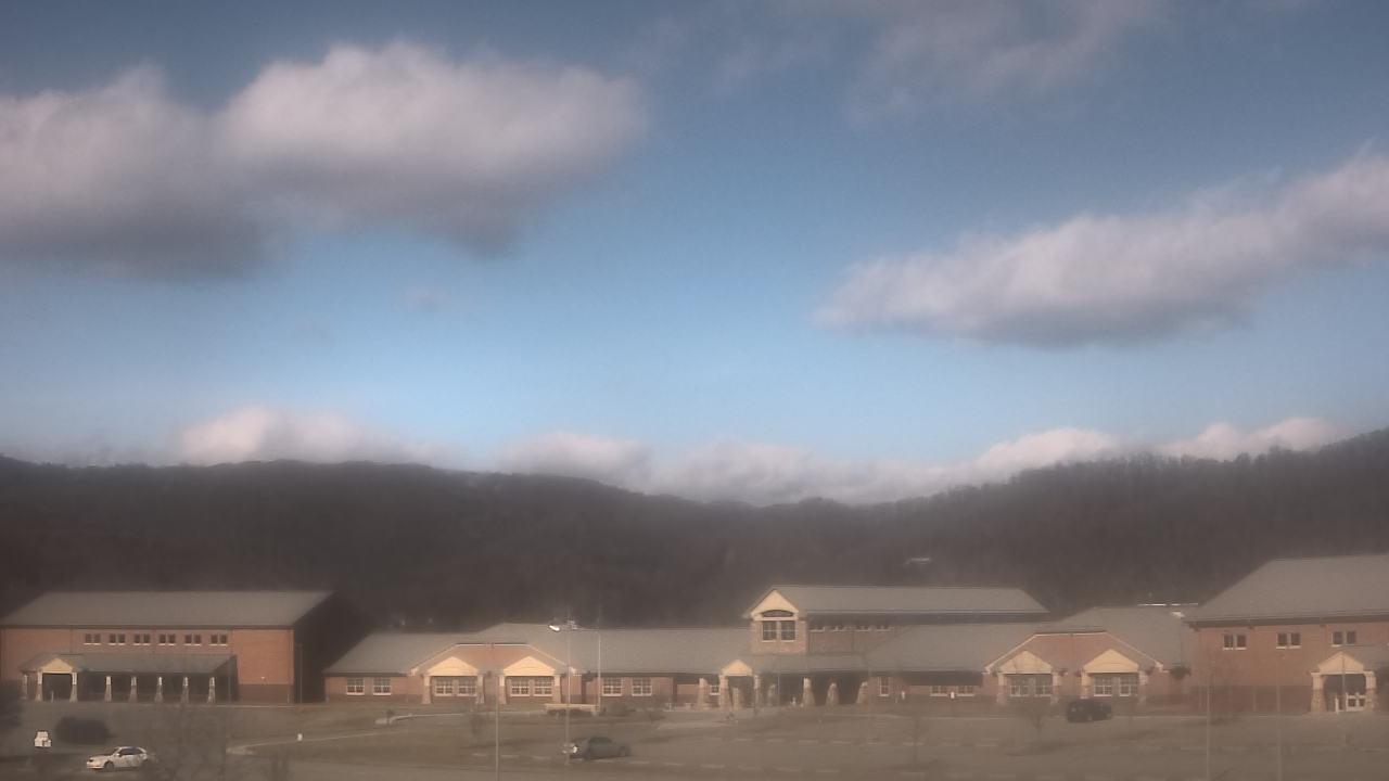 Thumbnail for current weather camera view from Windy Gap Elementary in Hardy, Virginia