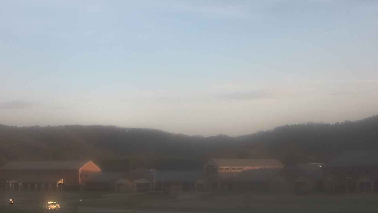 Thumbnail for current weather camera view from Windy Gap Elementary in Hardy, Virginia