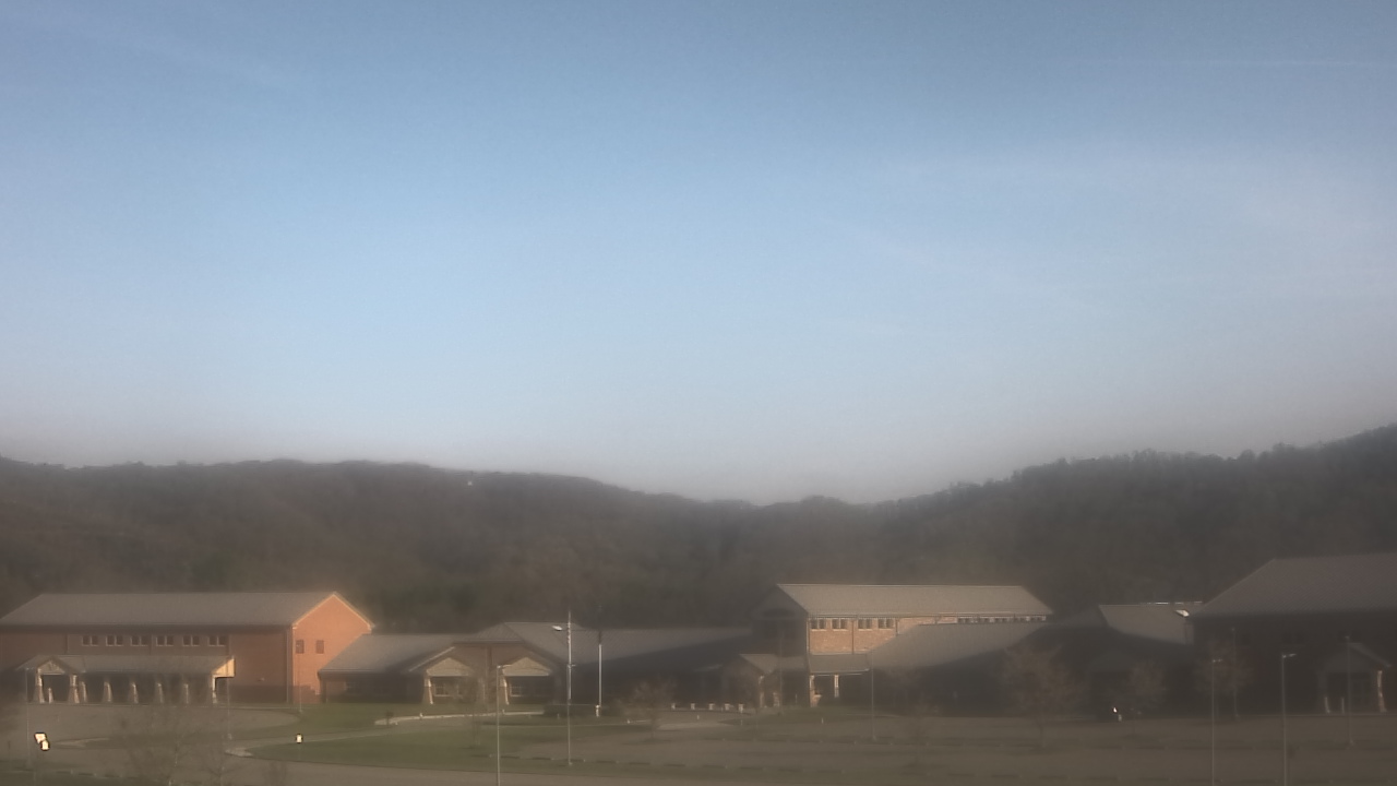 Thumbnail for current weather camera view from Windy Gap Elementary in Hardy, Virginia