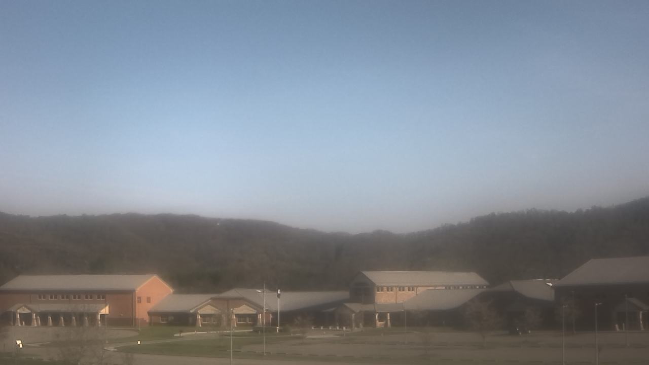 Thumbnail for current weather camera view from Windy Gap Elementary in Hardy, Virginia