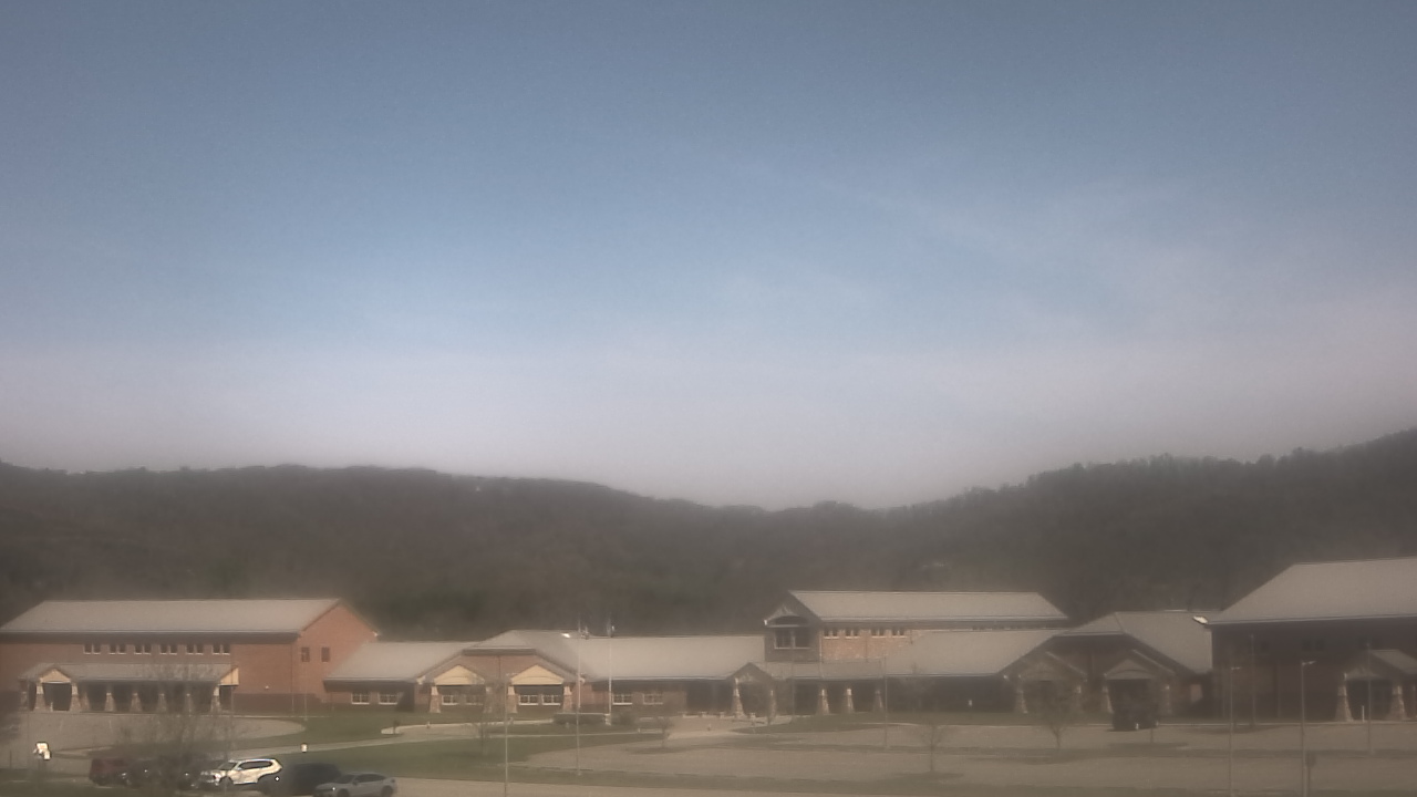Thumbnail for current weather camera view from Windy Gap Elementary in Hardy, Virginia
