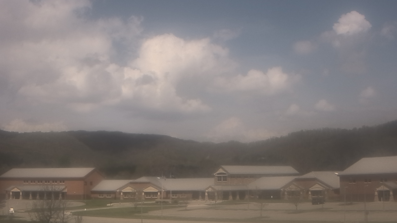 Thumbnail for current weather camera view from Windy Gap Elementary in Hardy, Virginia