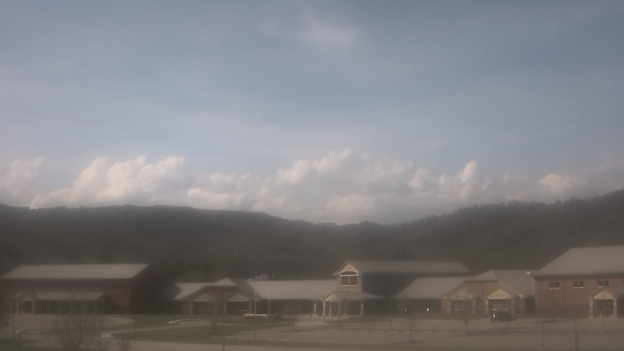 Thumbnail for current weather camera view from Windy Gap Elementary in Hardy, Virginia
