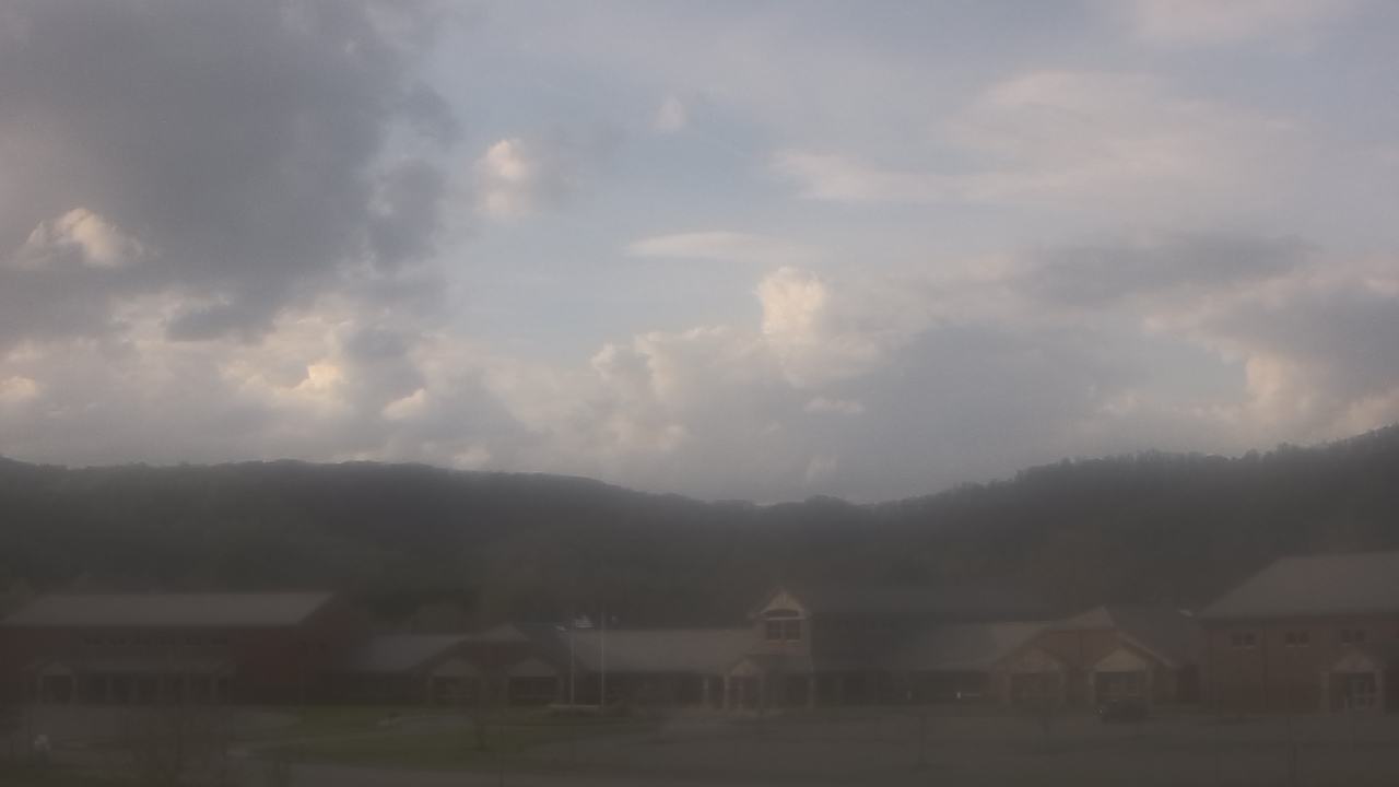 Thumbnail for current weather camera view from Windy Gap Elementary in Hardy, Virginia