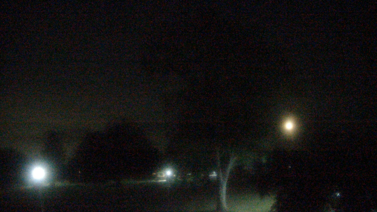 Thumbnail for current weather camera view from Monroe Woodbury Computer Center in Monroe, New York