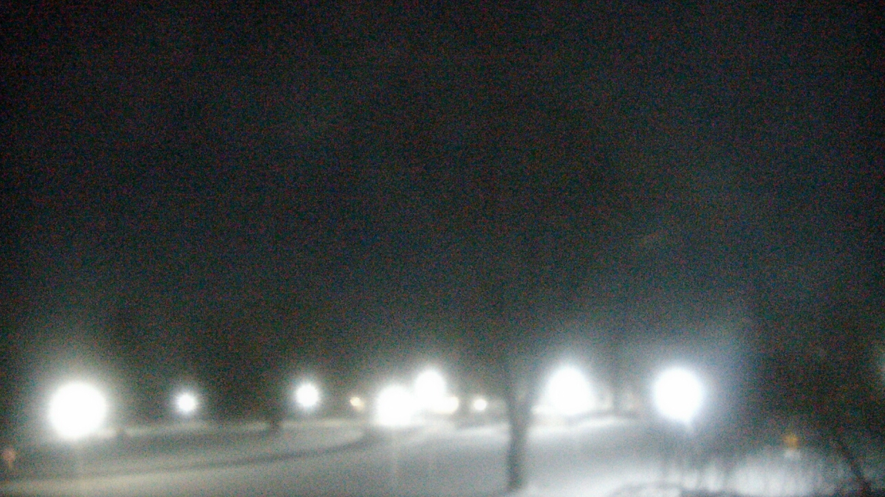 Thumbnail for current weather camera view from Monroe Woodbury Computer Center in Monroe, New York