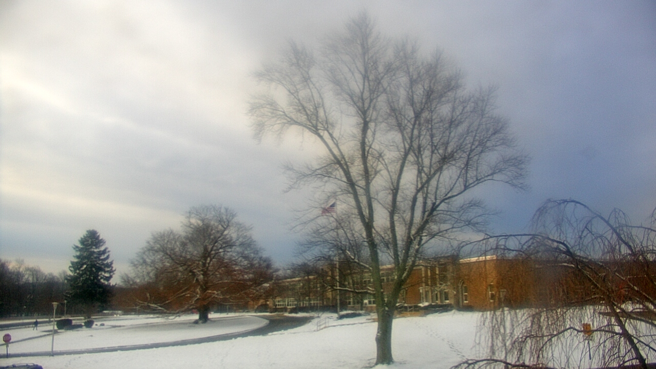 Thumbnail for current weather camera view from Monroe Woodbury Computer Center in Monroe, New York