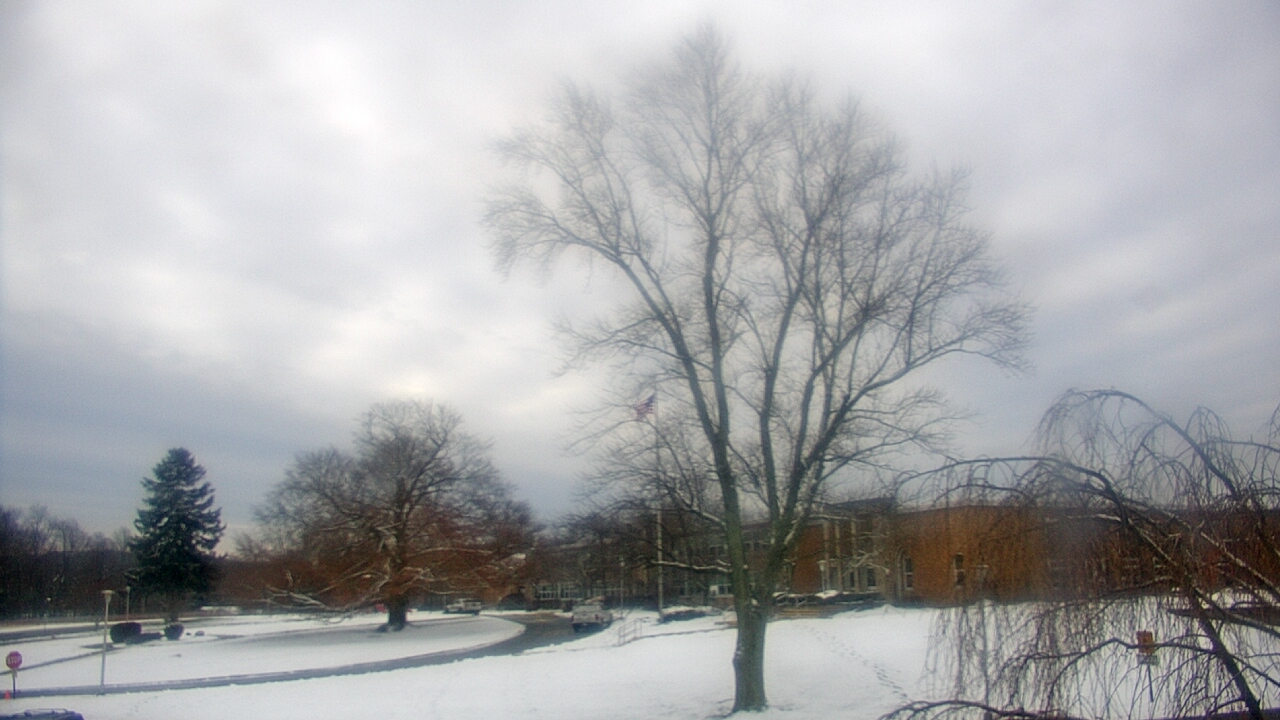 Thumbnail for current weather camera view from Monroe Woodbury Computer Center in Monroe, New York