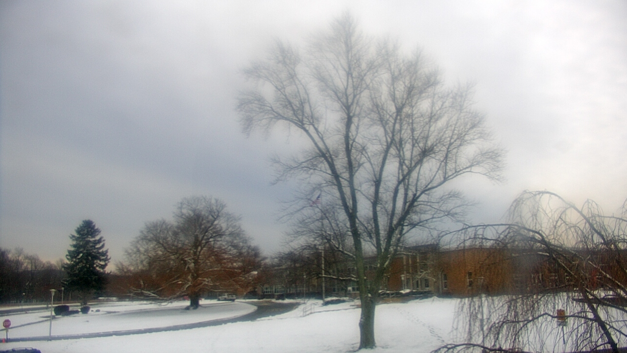 Thumbnail for current weather camera view from Monroe Woodbury Computer Center in Monroe, New York