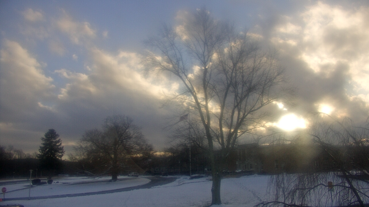 Thumbnail for current weather camera view from Monroe Woodbury Computer Center in Monroe, New York