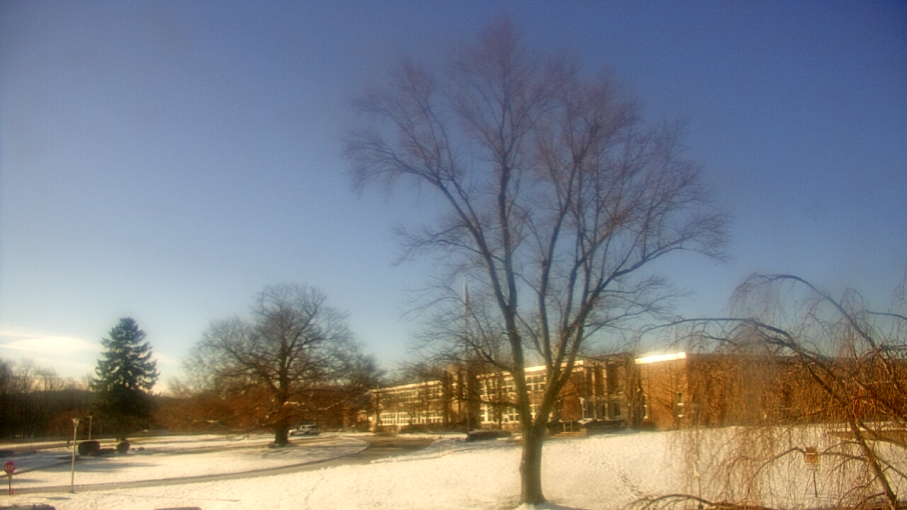 Thumbnail for current weather camera view from Monroe Woodbury Computer Center in Monroe, New York