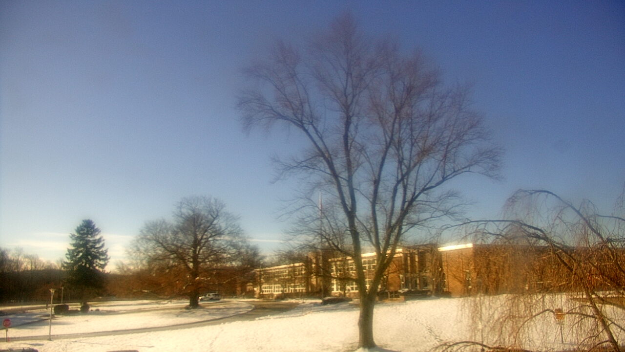 Thumbnail for current weather camera view from Monroe Woodbury Computer Center in Monroe, New York