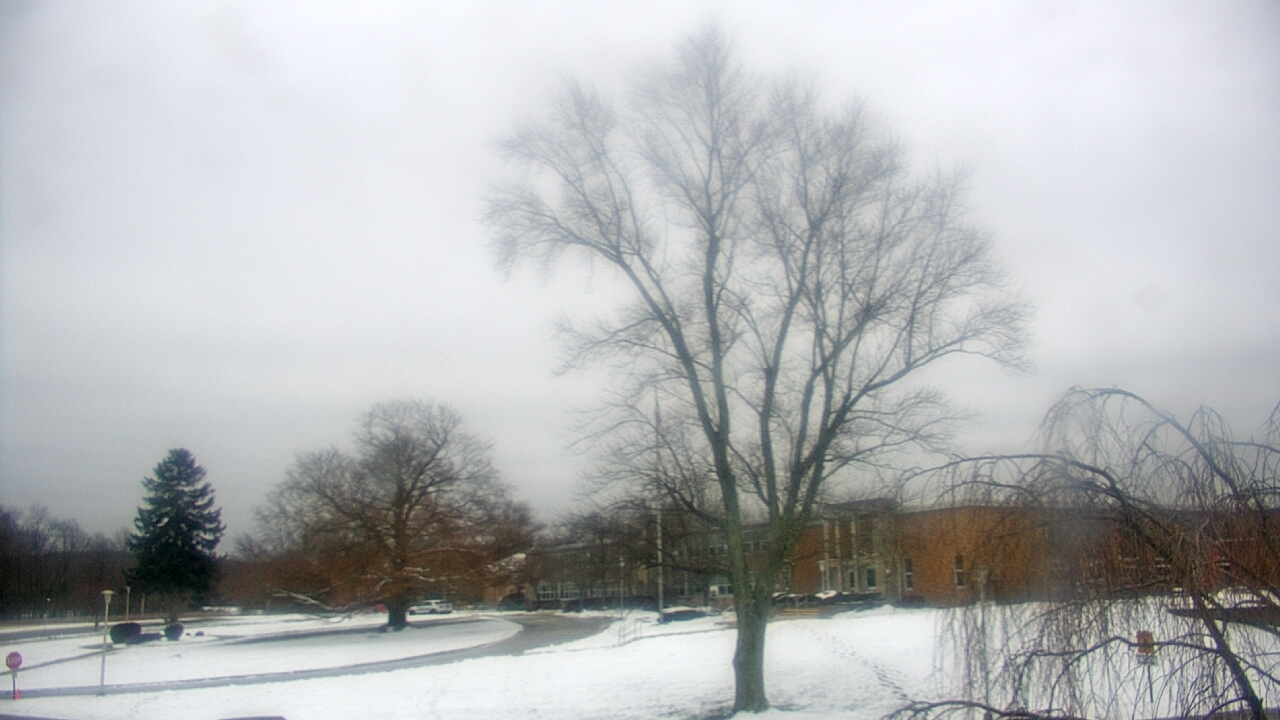 Thumbnail for current weather camera view from Monroe Woodbury Computer Center in Monroe, New York