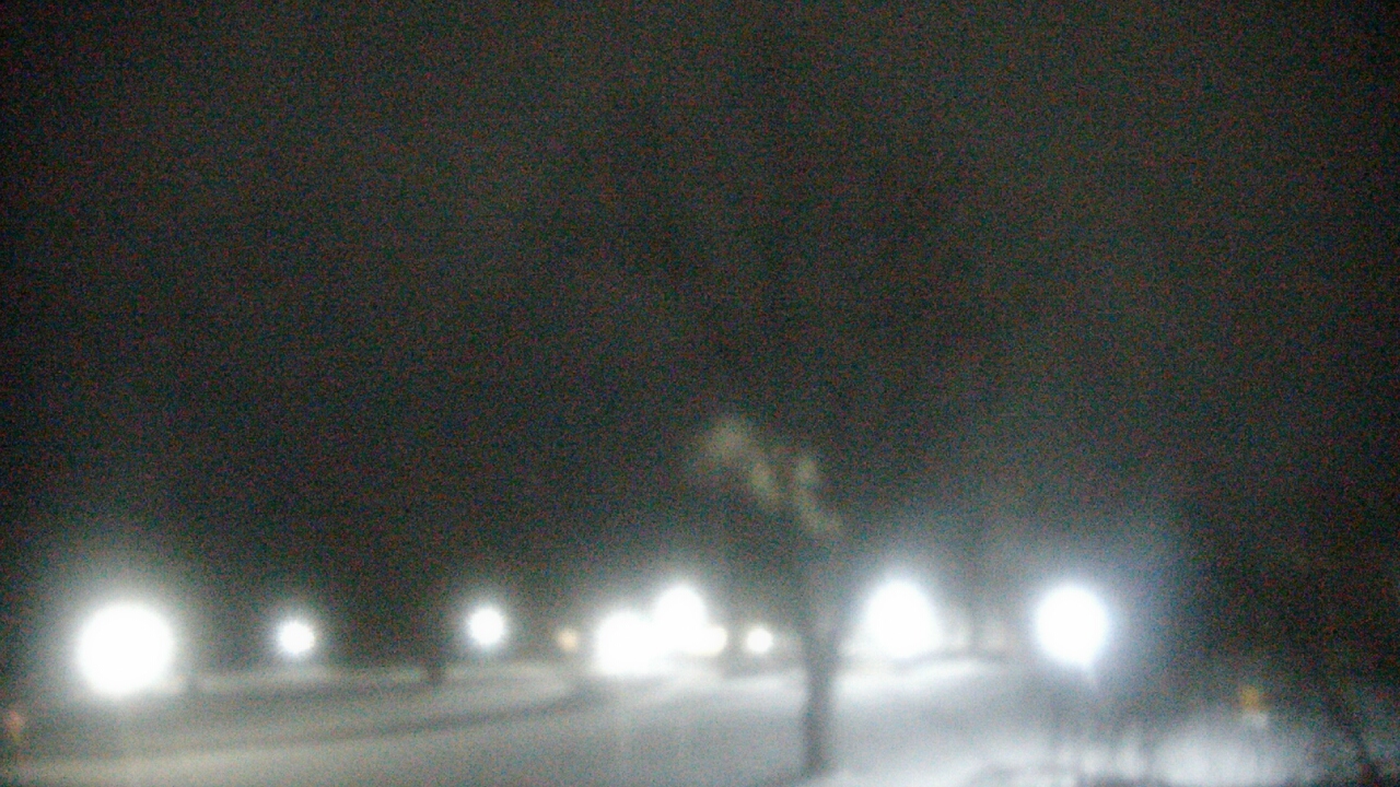 Thumbnail for current weather camera view from Monroe Woodbury Computer Center in Monroe, New York
