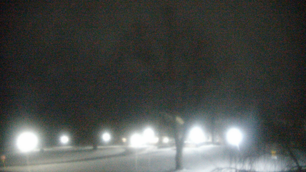 Thumbnail for current weather camera view from Monroe Woodbury Computer Center in Monroe, New York