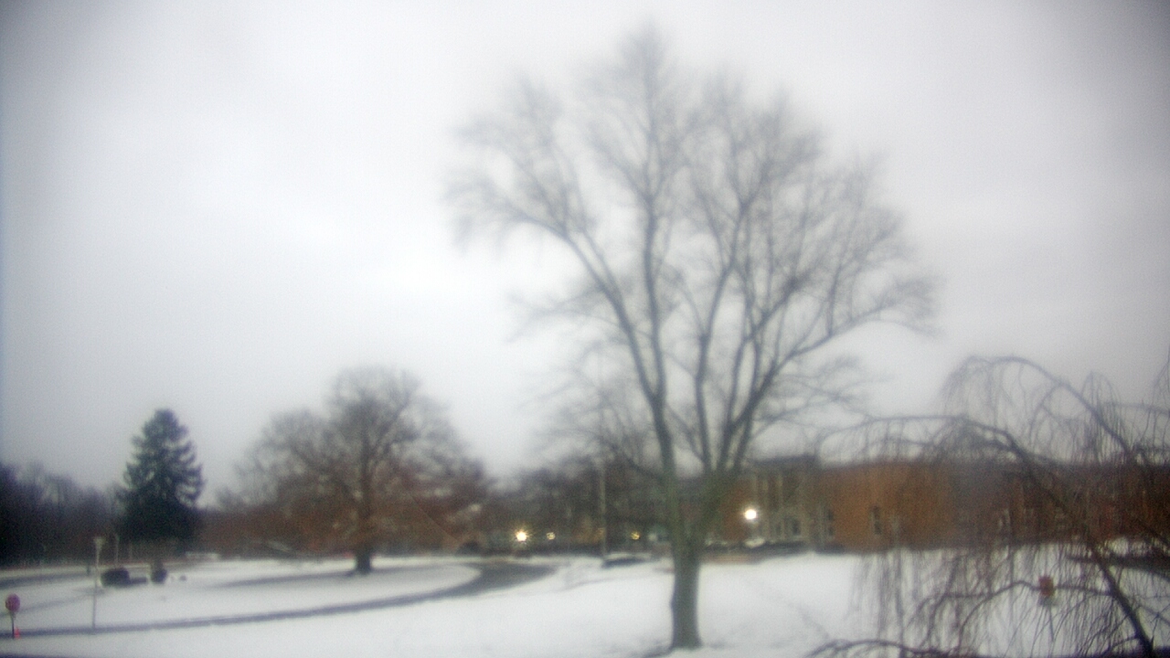 Thumbnail for current weather camera view from Monroe Woodbury Computer Center in Monroe, New York