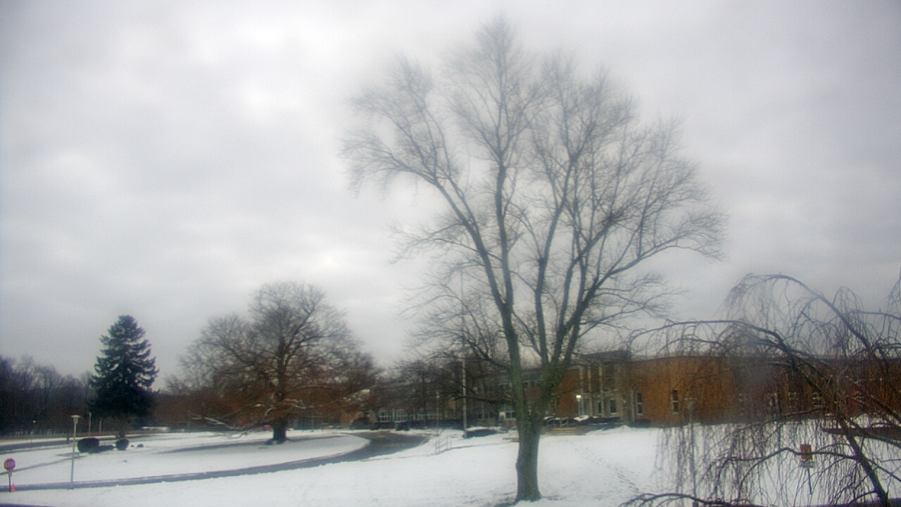 Thumbnail for current weather camera view from Monroe Woodbury Computer Center in Monroe, New York