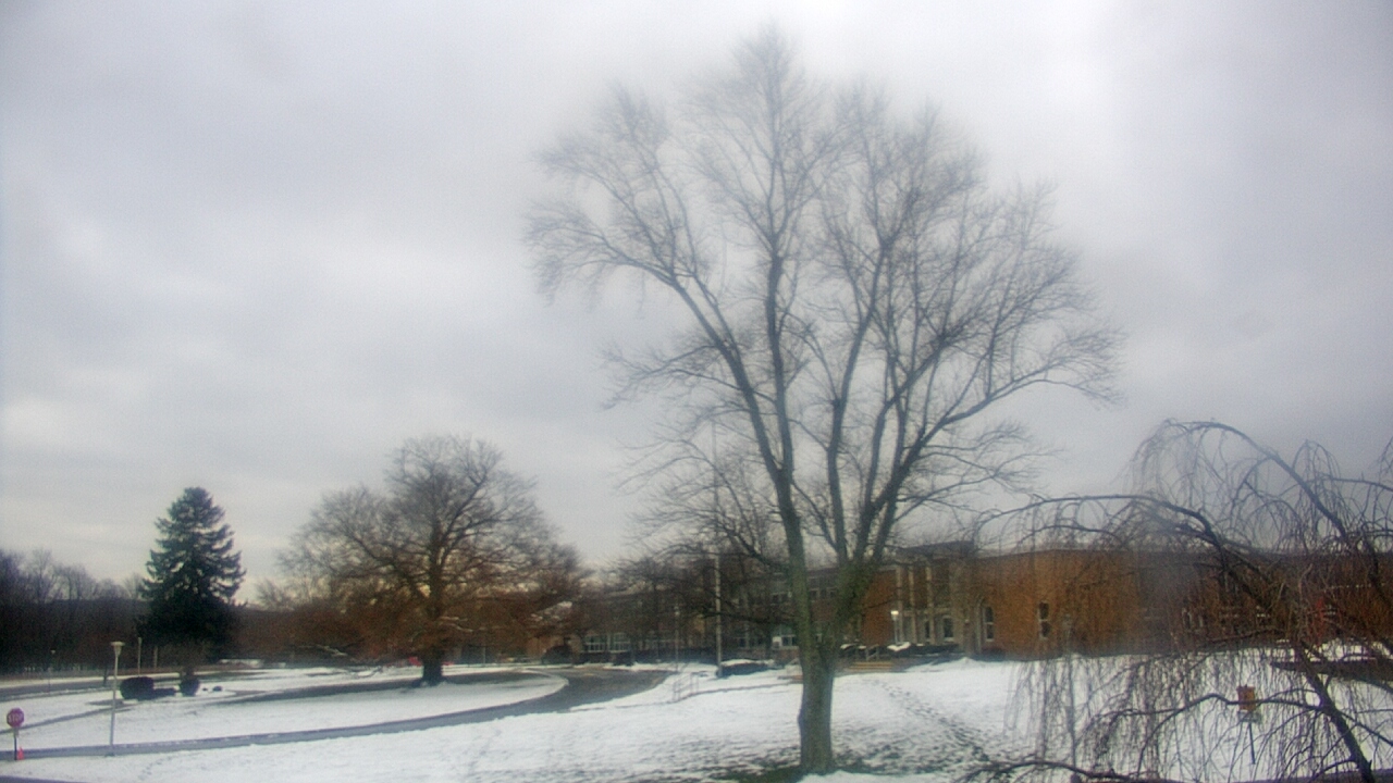 Thumbnail for current weather camera view from Monroe Woodbury Computer Center in Monroe, New York