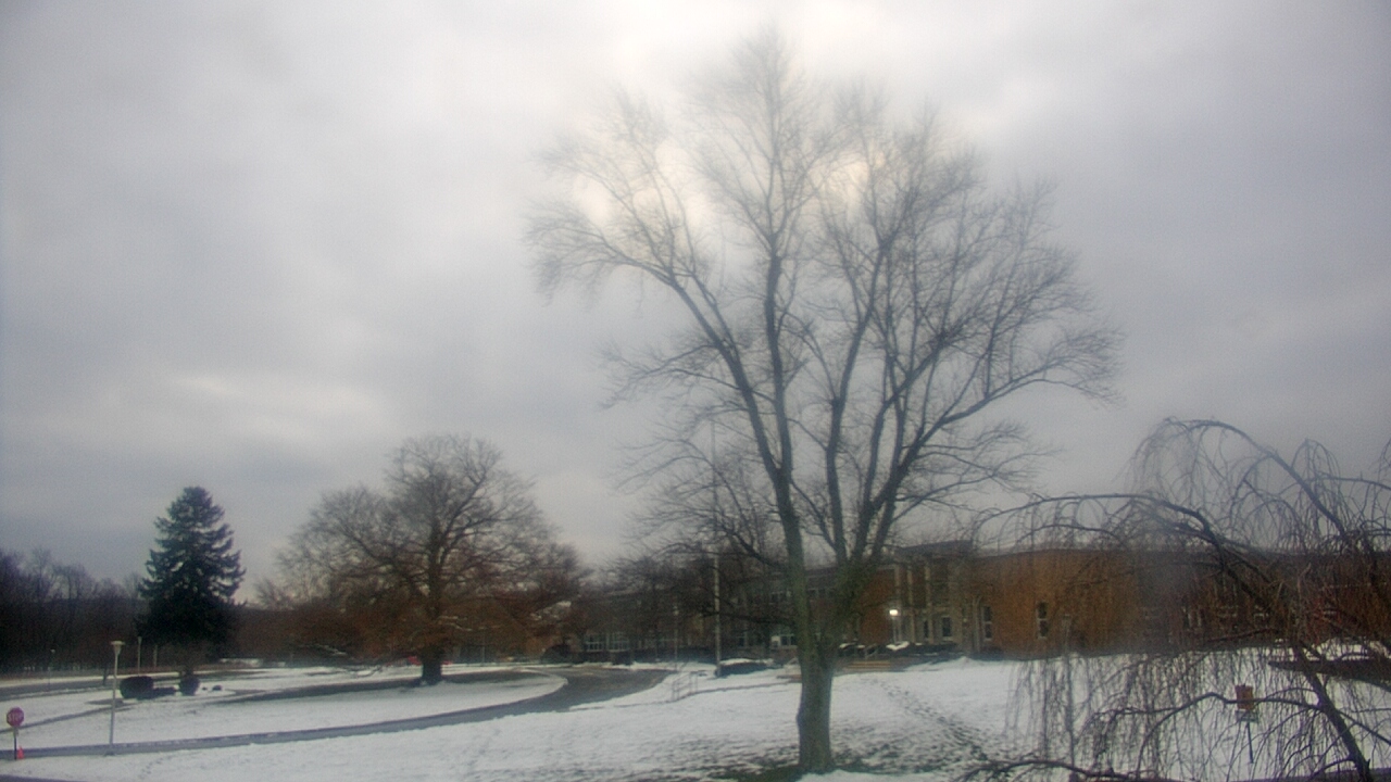 Thumbnail for current weather camera view from Monroe Woodbury Computer Center in Monroe, New York