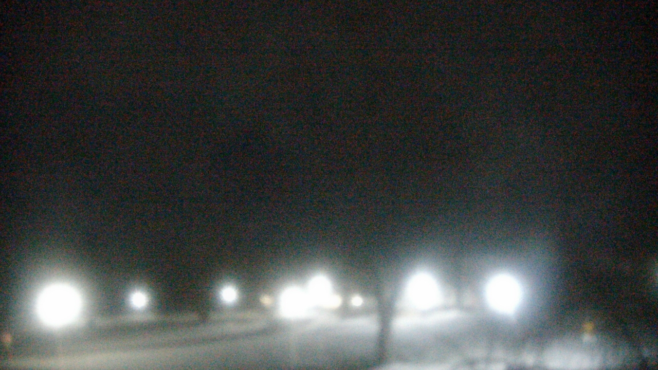 Thumbnail for current weather camera view from Monroe Woodbury Computer Center in Monroe, New York