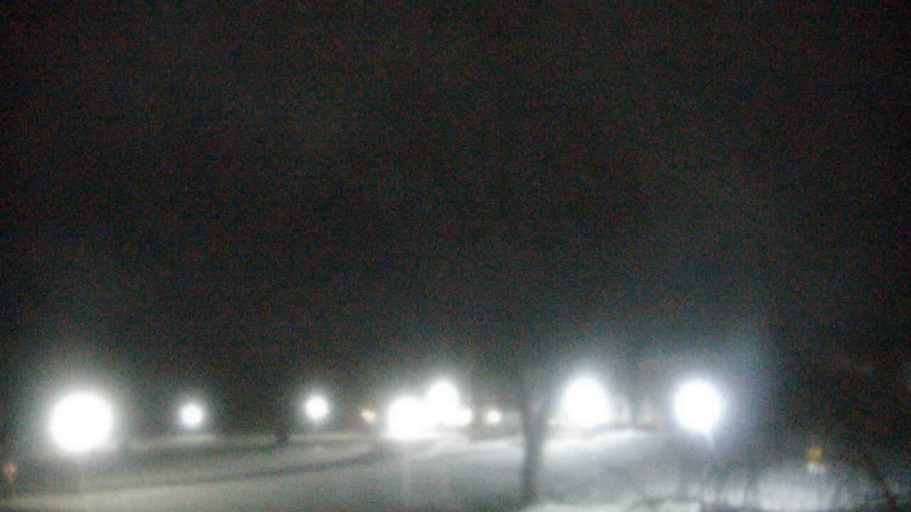 Thumbnail for current weather camera view from Monroe Woodbury Computer Center in Monroe, New York