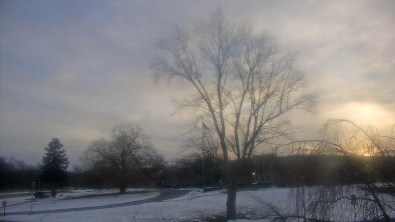 Thumbnail for current weather camera view from Monroe Woodbury Computer Center in Monroe, New York