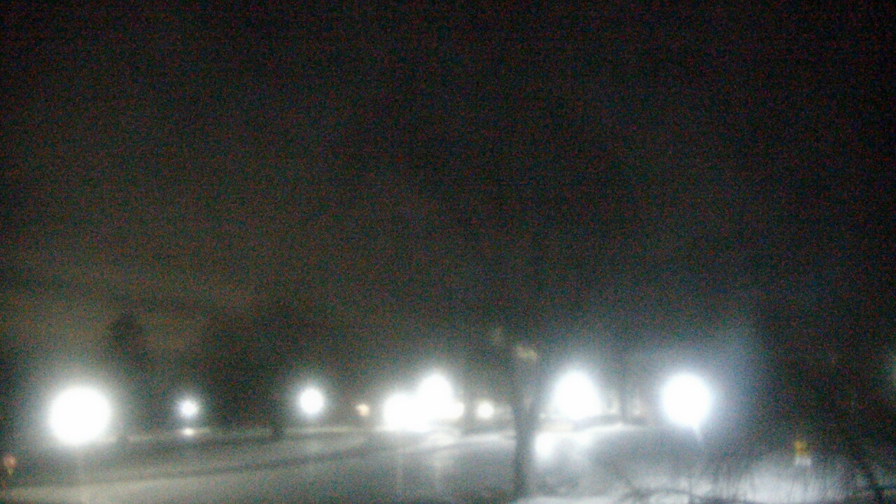 Thumbnail for current weather camera view from Monroe Woodbury Computer Center in Monroe, New York