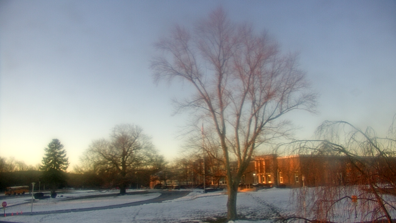 Thumbnail for current weather camera view from Monroe Woodbury Computer Center in Monroe, New York