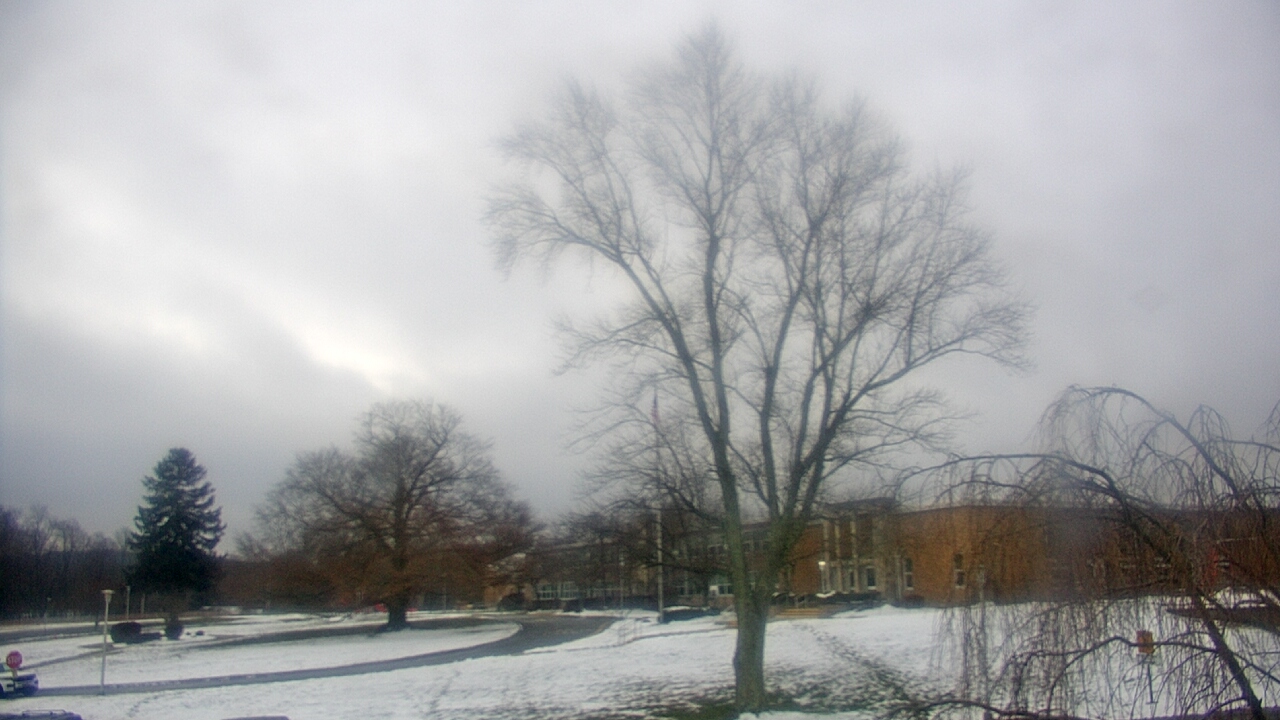 Thumbnail for current weather camera view from Monroe Woodbury Computer Center in Monroe, New York