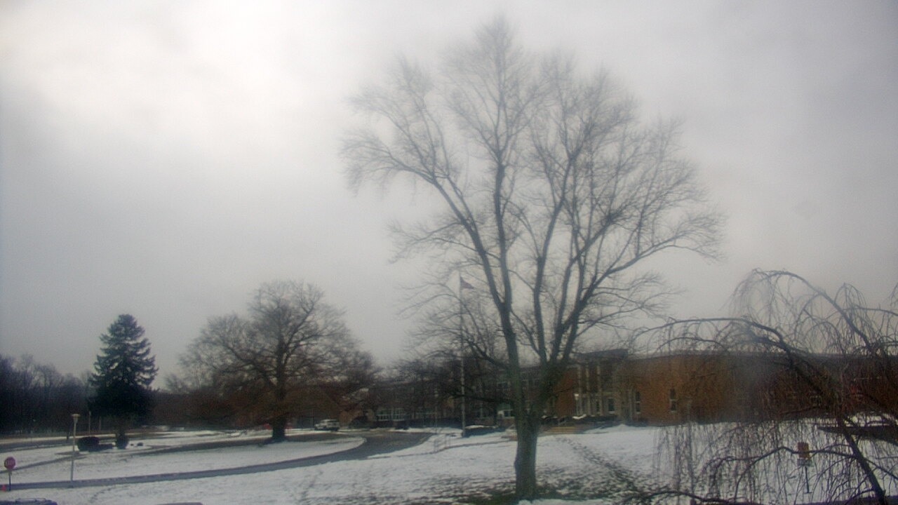 Thumbnail for current weather camera view from Monroe Woodbury Computer Center in Monroe, New York