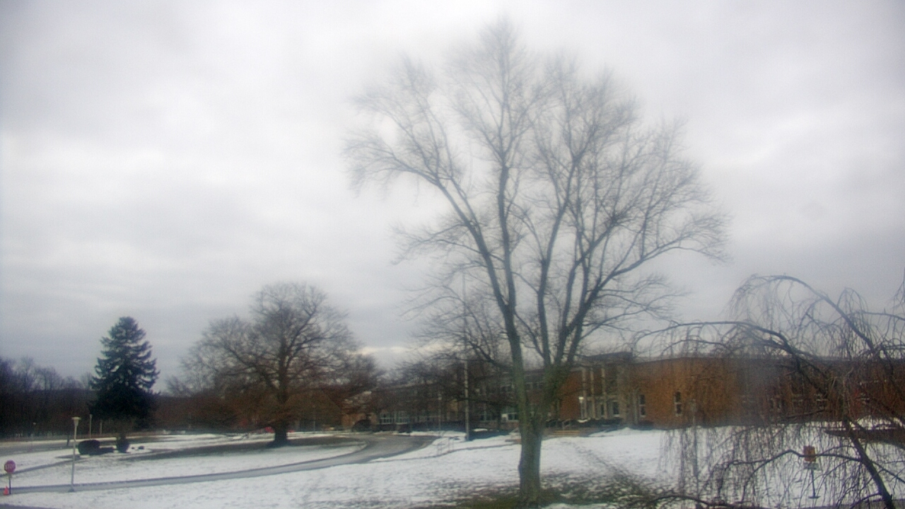 Thumbnail for current weather camera view from Monroe Woodbury Computer Center in Monroe, New York