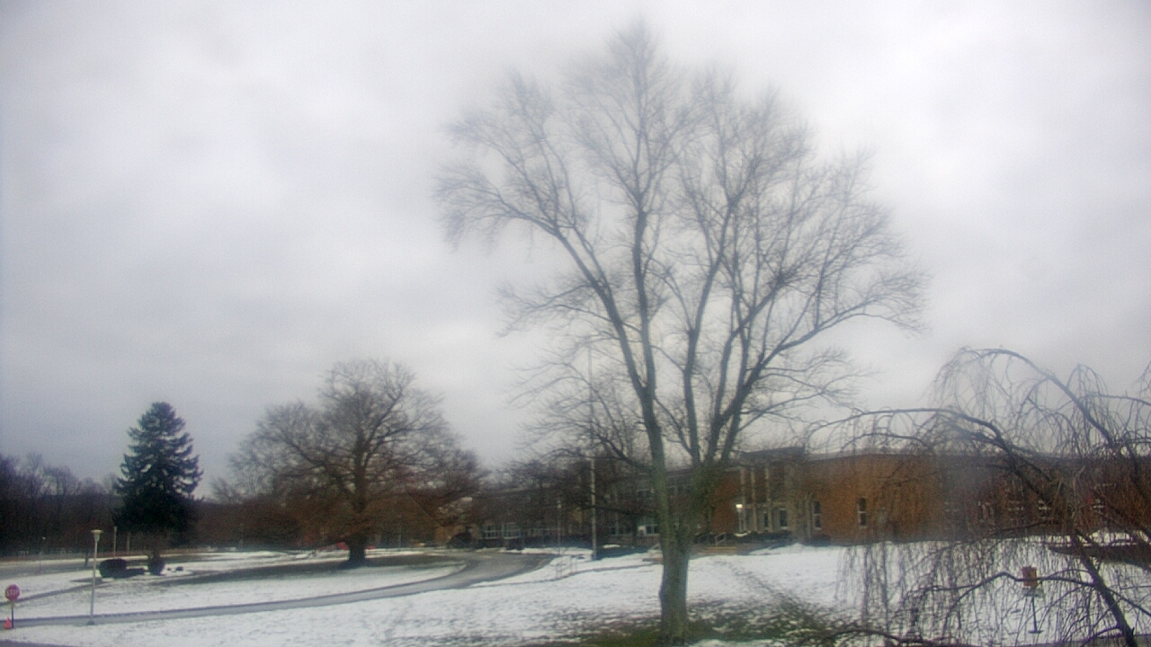 Thumbnail for current weather camera view from Monroe Woodbury Computer Center in Monroe, New York