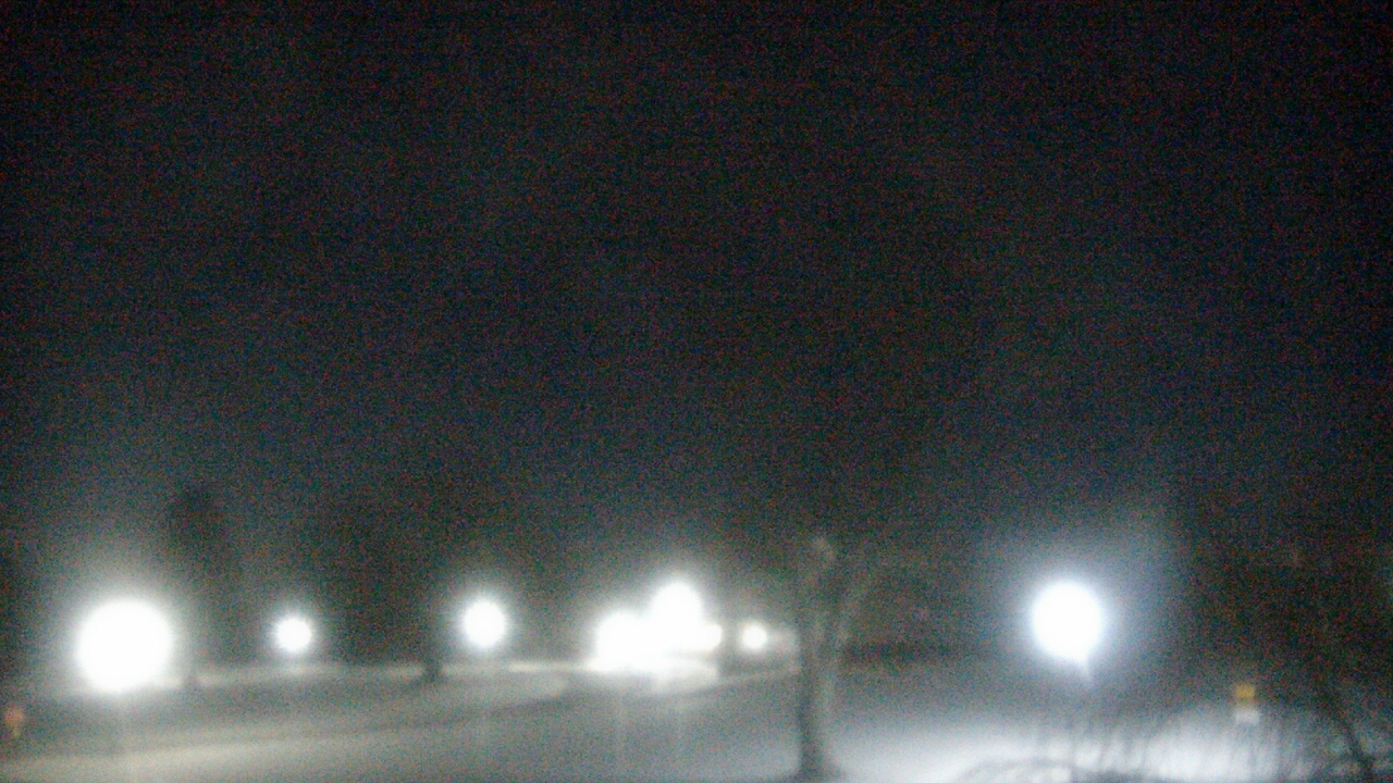 Thumbnail for current weather camera view from Monroe Woodbury Computer Center in Monroe, New York